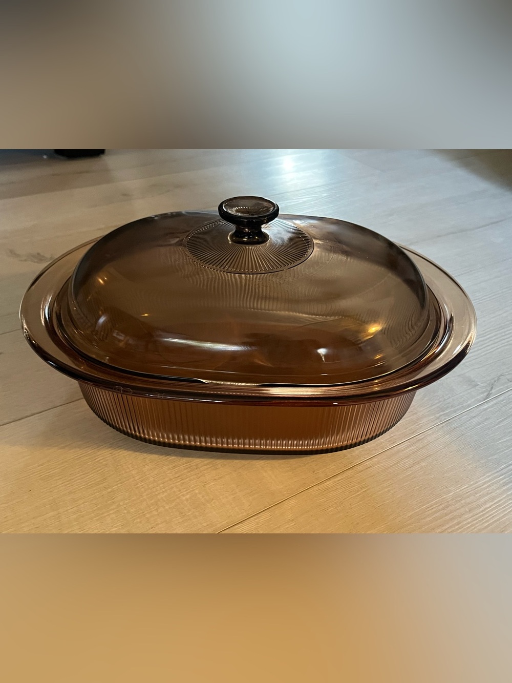 Amber Glass Covered Casserole Dish - Home Kitchen